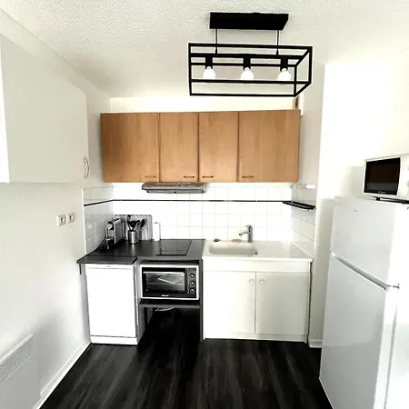 Aigues Marines - Spacieux Avec Parking Et Terrasse Appartamento Aytré