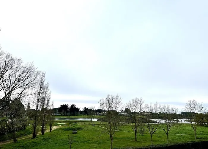 Aigues Marines - Spacieux Avec Parking Et Terrasse Apartment